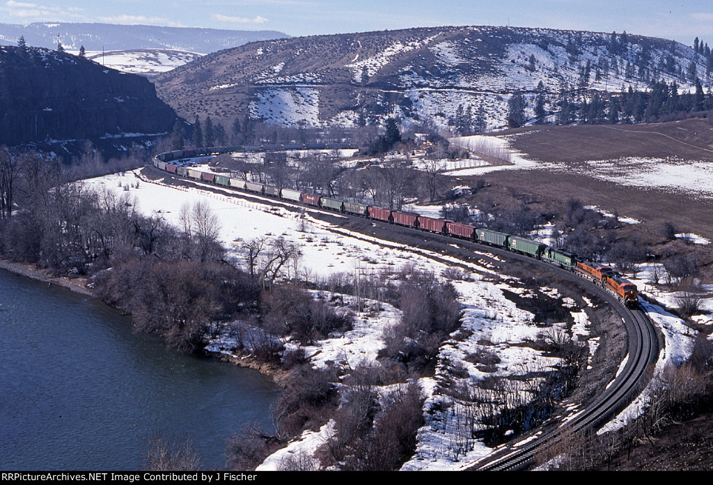 BNSF 1103